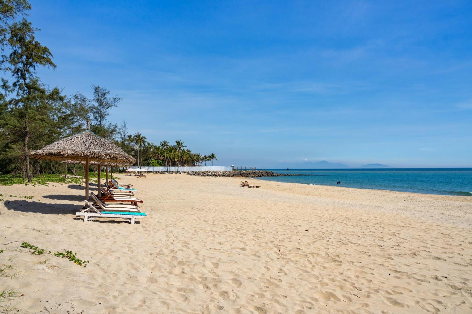 Hoi An Ocean Front Hotel Ngoại thất bức ảnh